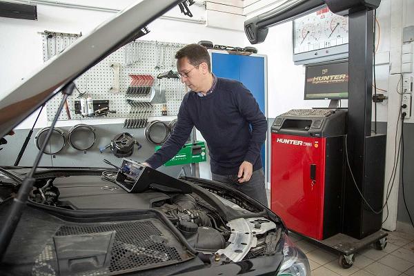 Kfz-Sachverständiger Wolfgang Wendt