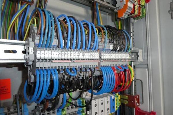 Sachverständiger Elektro und PV-Anlage T. Kerstan