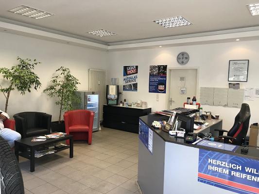 Unfall Gutachter Kfz-Sachverständiger