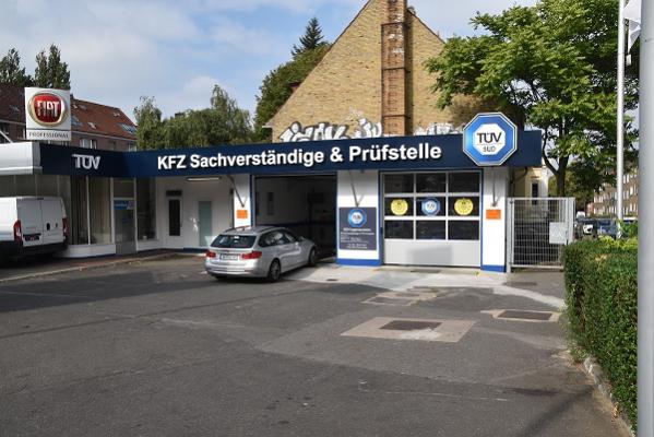 Kfz-Gutachter & TÜV SÜD Kfz-Prüfstelle Hamburg (Innenstadt) | SZH Ingenieurbüro