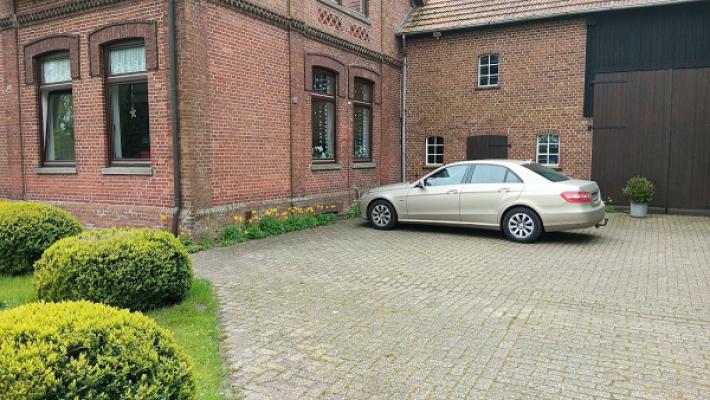 Freels Immobilien - Auktionator, Immobilien, Finanzierungen und Gutachten in Brake und Umgebung