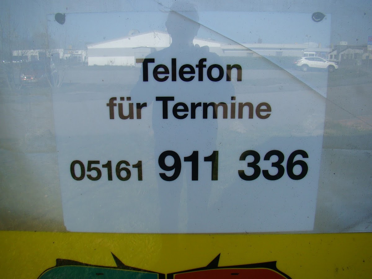 6832a5f30b25b