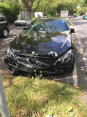 KFZ-Unfall Gutachten Service