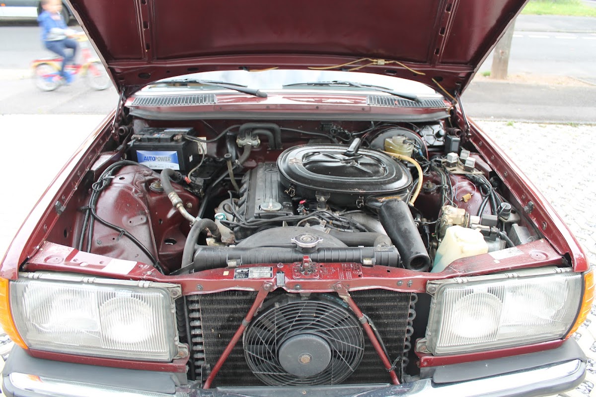 6832b0ff5f474