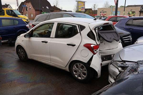 6832b9f0041e3