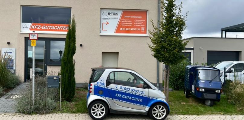S-TEK KFZ Gutachten | Meisterbetrieb