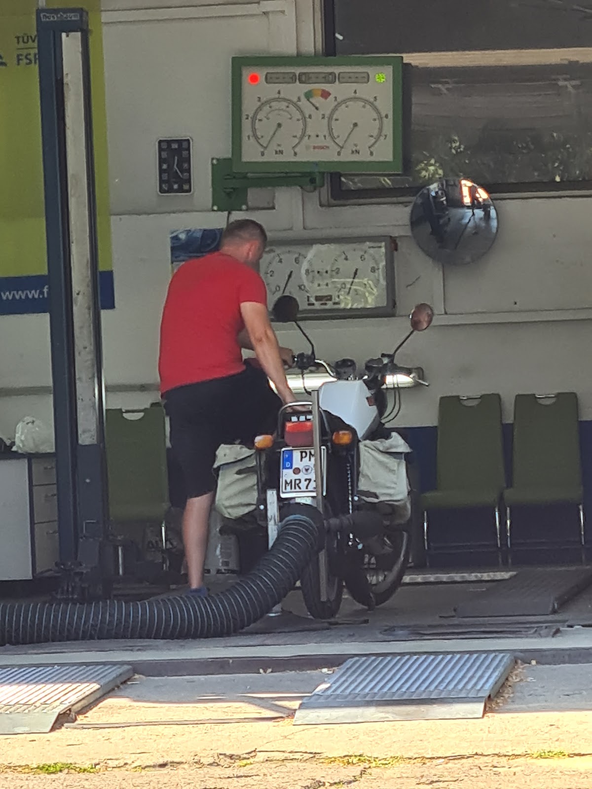683118cc17427