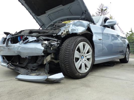 AUST - Ihr KFZ-Sachverständiger