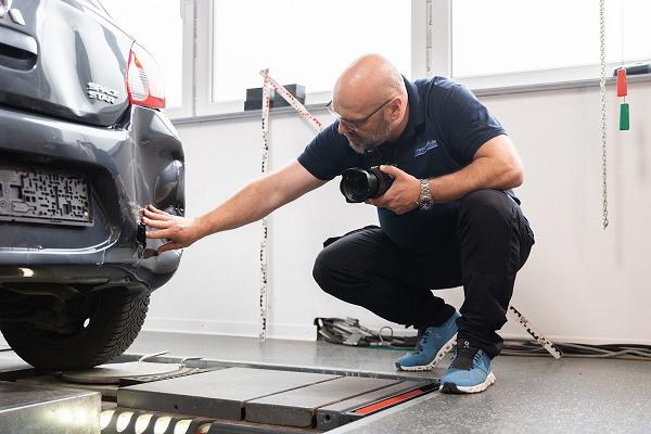 CrashProfi Kiel KFZ-Gutachter Sachverständiger Steffen Weh-Schuldt