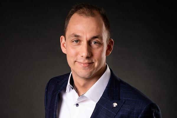 Eike Ulrich ö.b.u.v. Sachverständiger für Naturstein/ Natursteinarbeiten