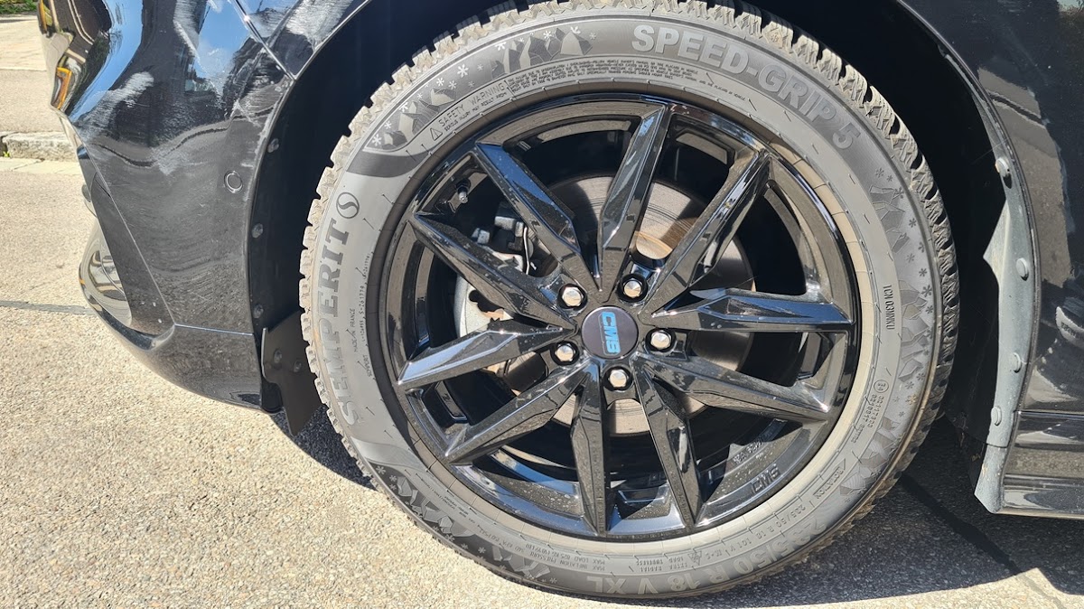 Kfz Gutachter FACHMANN TÜV-zertifizierter Schadengutachter Düsseldorf